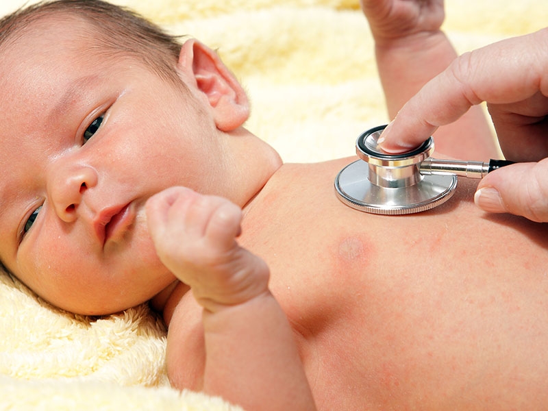 Christóvão da Gama inaugura alas de maternidade e internação