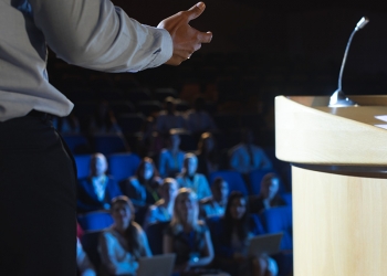 Executivos e governo reúnem-se para falar do colapso da saúde