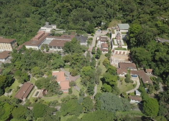 Faculdade de Medicina de Petrópolis obtém selo de qualidade