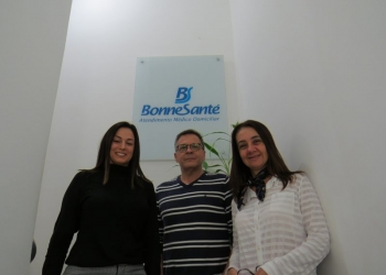 Conscientização dos pacientes e familiares beneficia na recuperação de pacientes que recebem atendimento domiciliar