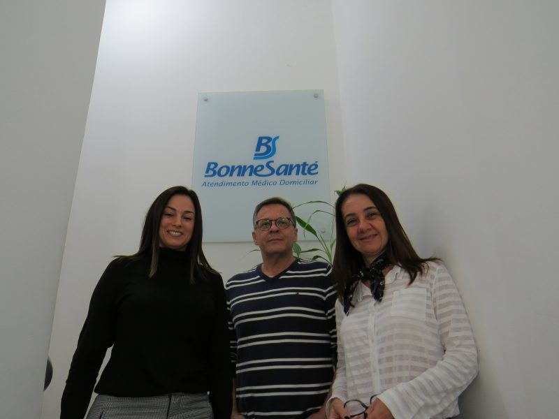 Conscientização dos pacientes e familiares beneficia na recuperação de pacientes que recebem atendimento domiciliar