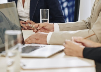 COVID-19: Entidades do setor de Saúde pedem medidas urgentes ao STF contra abusos de autoridade