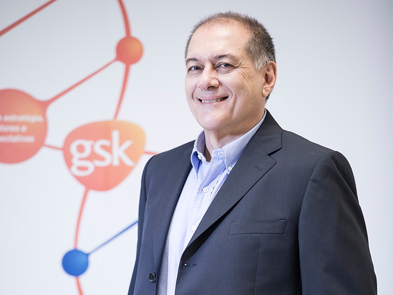 Presidente da GSK Farma Brasil fala sobre os 40 anos na empresa, na série “1 Década de Influência”