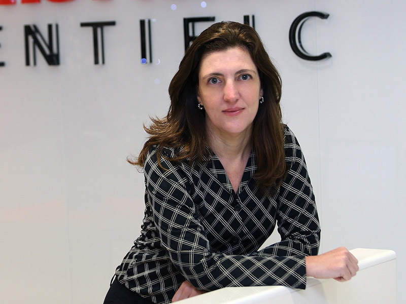 Diretora de Análises Genéticas da Thermo Fisher Scientific fala sobre sua paixão por pesquisa científica e gestão de pessoas