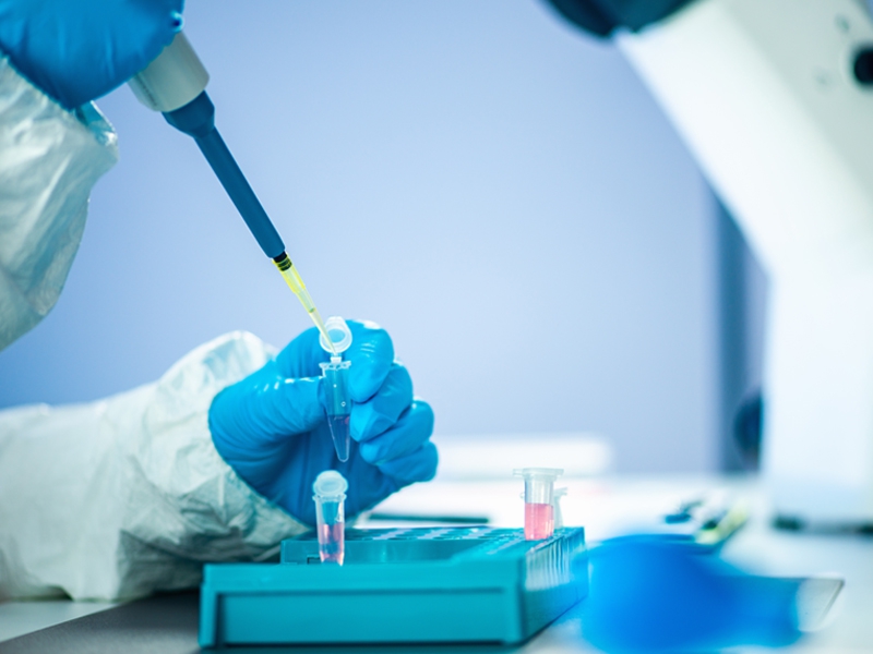 Agora que as aglomerações voltaram, é hora de testar, testar, testar, por Guilherme Ambar