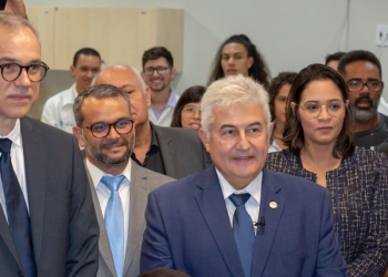 Ministro confirma presença em lançamento do revELA