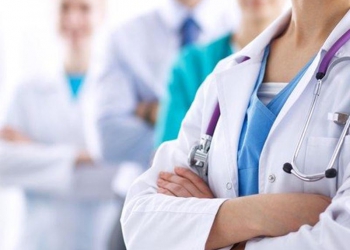 Setor de saúde privado atinge o maior número de empregos do ano em novembro de 2020