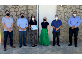 LAIS entrega certificado de Mérito em Saúde Pública ao LACEN/RN