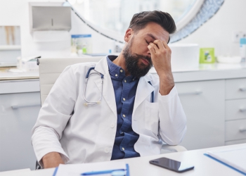 Cofen pede celeridade na votação do projeto que estabelece piso salarial dos profissionais de enfermagem