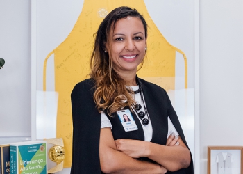 Vânia Bezerra, líder de Compromisso Social no HSL