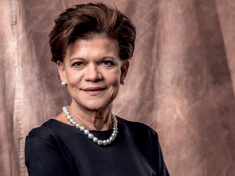 “A solução para a saúde sempre esteve nas mãos da ciência”, defende a presidente-executiva da Interfarma