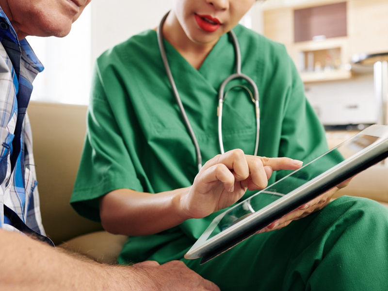 “Como os apps de TI na saúde ajudam a reduzir o número de erros médicos”, por Renato Sabbatini