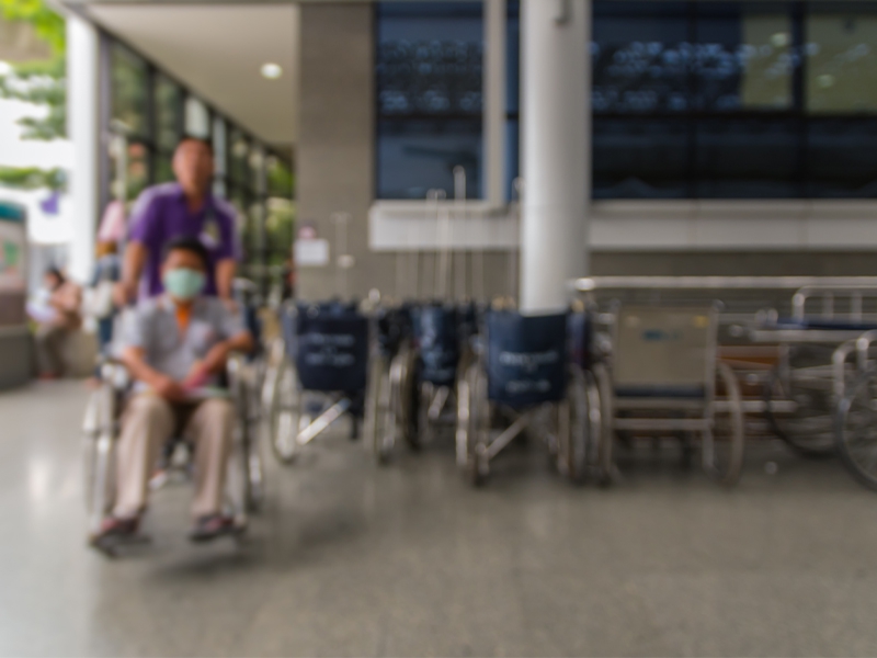 Hospitais continuam em colapso com falta de medicamentos e estrutura para atendimento Covid-19