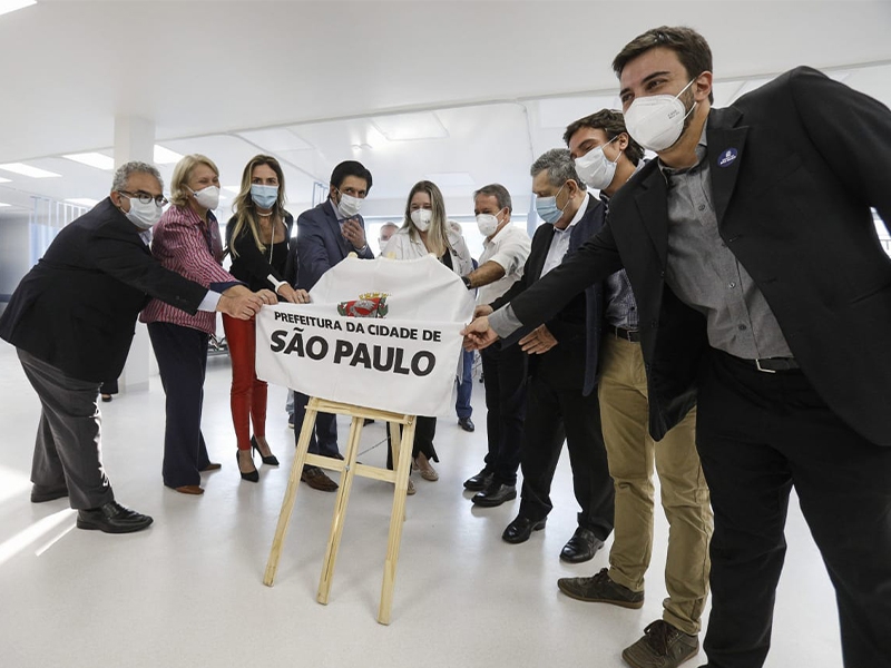 Hospital Israelita Albert Einstein inaugura 40 novos leitos de UTI no Hospital Municipal Vila Santa Catarina