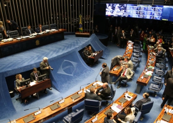 Criação de plataforma para unificar dados do SUS e da rede privada é aprovada