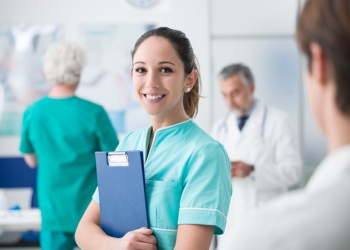 Campanha “Valorize a Enfermagem” mobiliza brasileiros