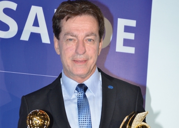 CEO do Grupo São Cristóvão Saúde recebe homenagens e premiações em diversos segmentos