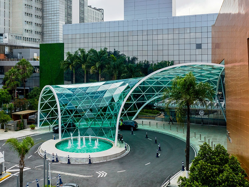 Hospital Israelita Albert Einstein completa 50 anos de história