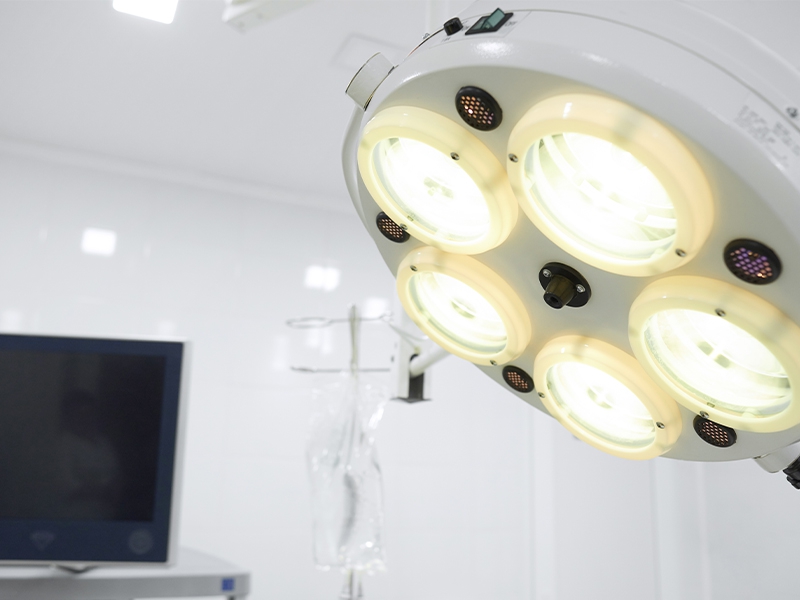 Consultor da Sotreq explica a importância do uso de geradores em clínicas e laboratórios