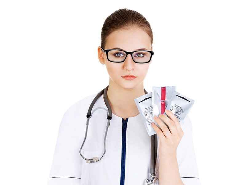 “Quais os benefícios de unitarizar os medicamentos antes de armazenar no estoque do hospital?”