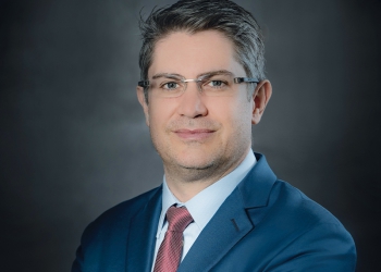 Os dez anos de Gestão na Saúde de Renato Carvalho, presidente da Novartis Brasil