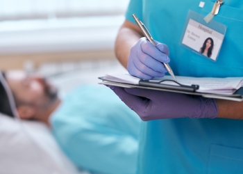 “A guerra entre os custos das operadoras e do SUS com a inovação na Saúde”