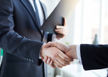 “A diferença entre desenvolver pacotes e inviabilizar parcerias”, por Enio Jorge Salu