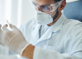 GSK, Butantan e Fapesp renovam parceria de fomento à pesquisa científica no Brasil