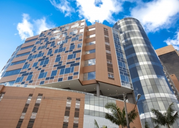 Os 50 anos de protagonismo do Hospital Israelita Albert Einstein na medicina