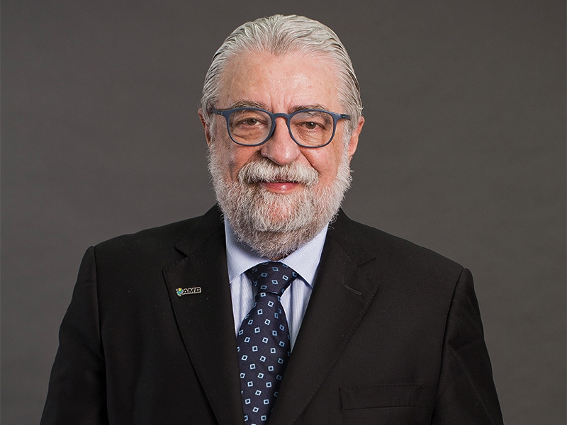 AMB analisa situação dos profissionais de Saúde na pandemia