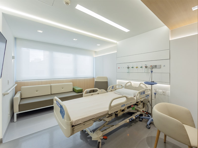 Assinado pela Teto, projeto mobiliário no Hcor traduz qualidade e bem-estar