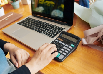 “A Diferença Entre Precificação Profissional e Loteria em Serviços de Saúde”, por Enio Salu