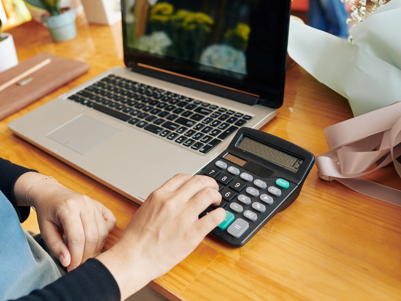 “A Diferença Entre Precificação Profissional e Loteria em Serviços de Saúde”, por Enio Salu