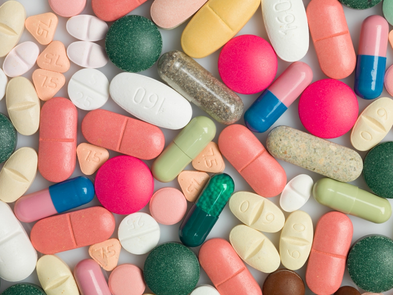 Sancionada a Lei que autoriza a prescrição de medicamentos sem aval da Anvisa