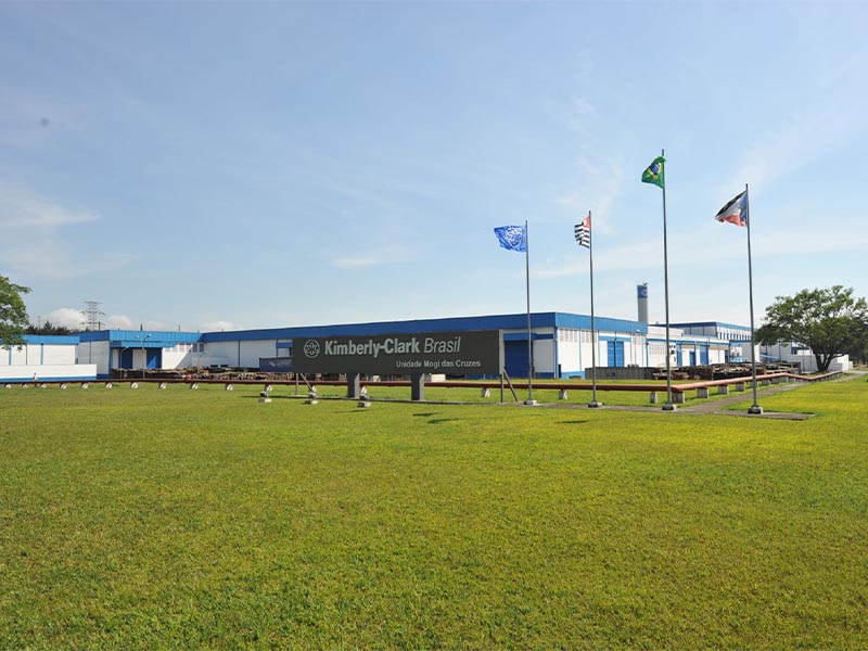 Kimberly-Clark aposta no Brasil como hub de fabricação e exportação para América Latina