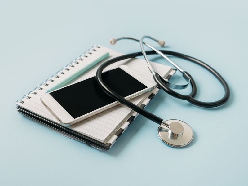 “Evolução da telessaúde: maior segurança e respeito à autonomia de profissionais e pacientes”, por Sandra Franco