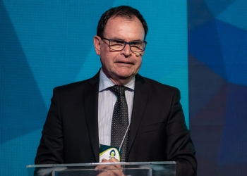 Setor público da saúde encolheu por conta da pandemia de Covid-19 e uma tabela defasada do SUS, revela pesquisa