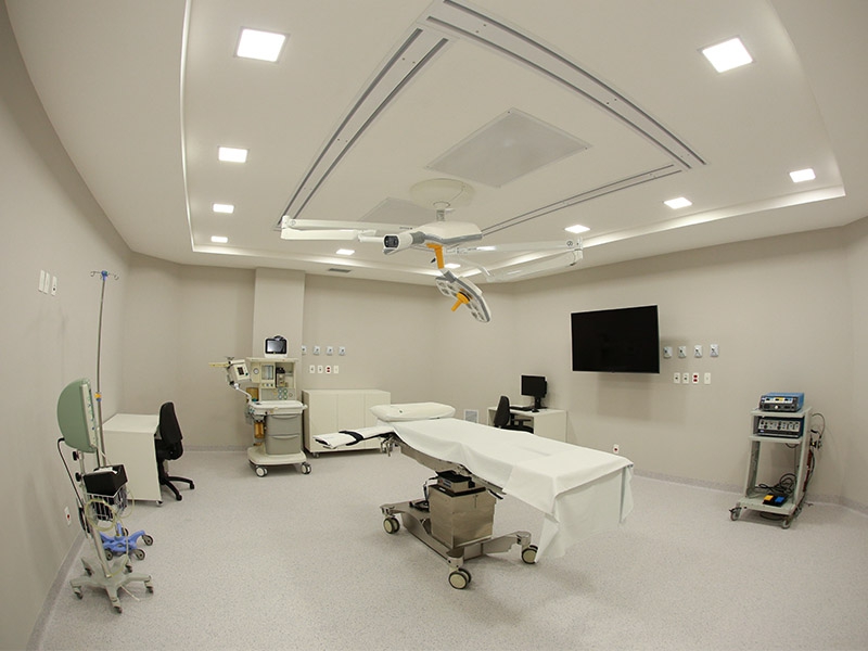 Hospital Mãe de Deus amplia bloco cirúrgico com quatro novas salas de alta complexidade