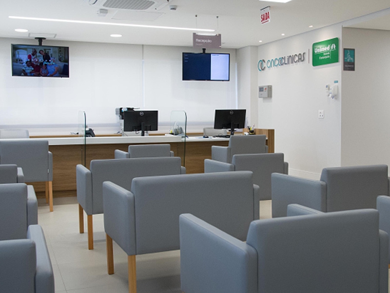 Unimed Grande Florianópolis e Oncoclínicas inauguram clínica de tratamento oncológico integrado