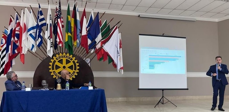 CEO Valdir Ventura realiza palestra sobre Sustentabilidade da Área de Saúde
