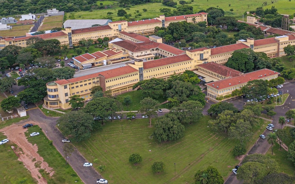 Fundação Padre Albino: Há 98 anos promovendo saúde, educação e assistência