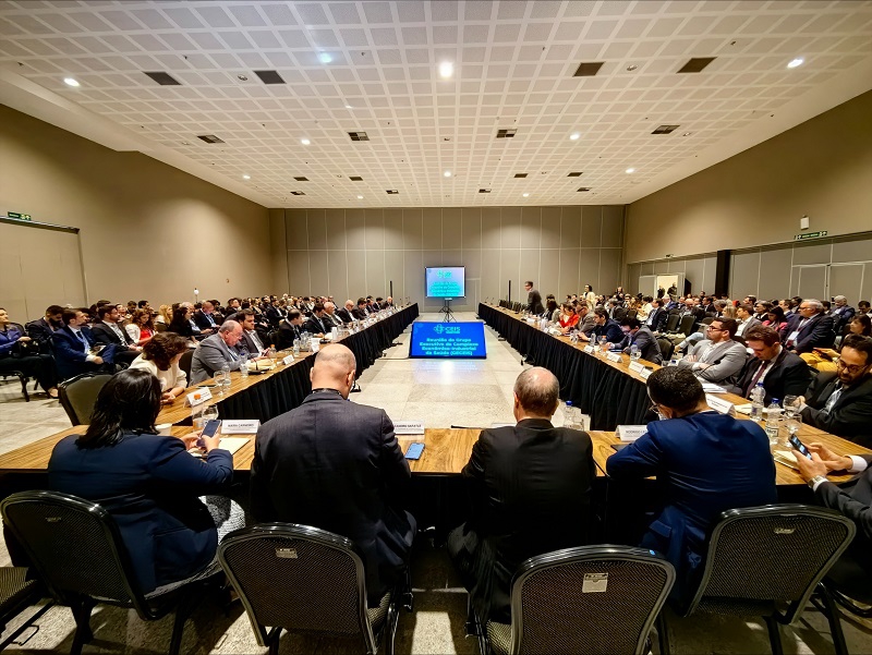 Fiocruz participa do lançamento de novas diretrizes do governo para desenvolvimento produtivo