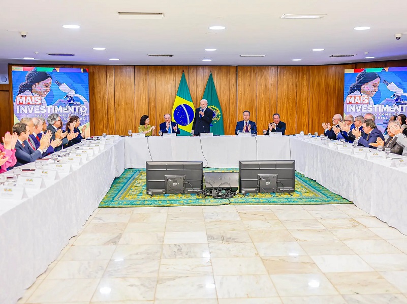 Governo Federal anuncia crédito para o Complexo Econômico-Industrial da Saúde 3