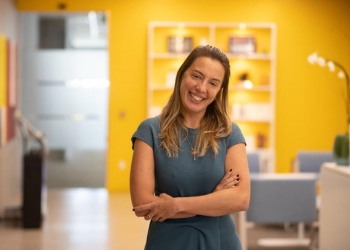 Motivada por uma experiência pessoal, Luciane Infanti se dedica a buscar por um sistema de saúde mais acessível