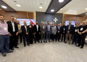 Anis Ghattás Mitri Filho toma posse da AHOSP na Hospitalar