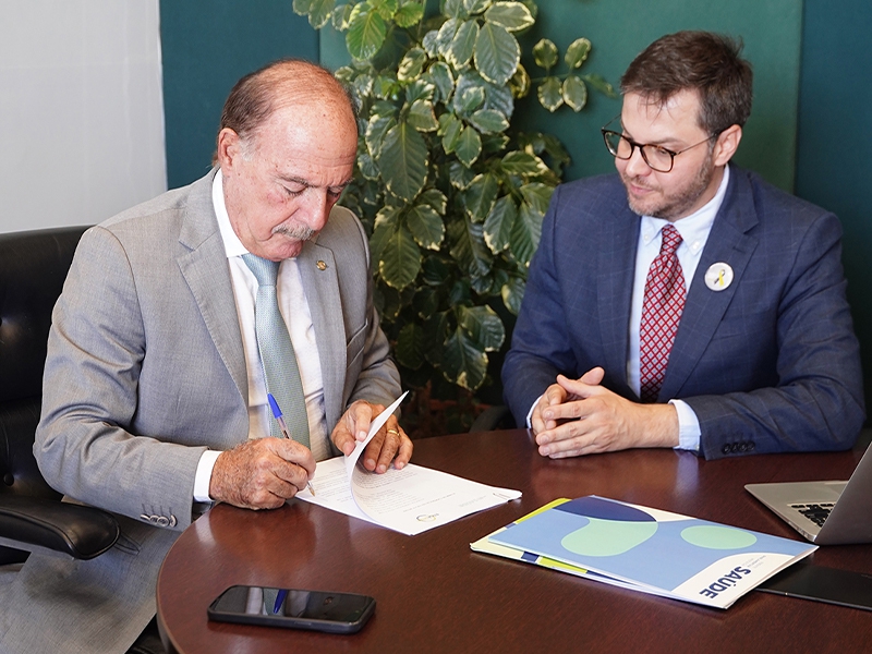 IES assume gestão da Secretaria Executiva da Frente Parlamentar Mista da Saúde