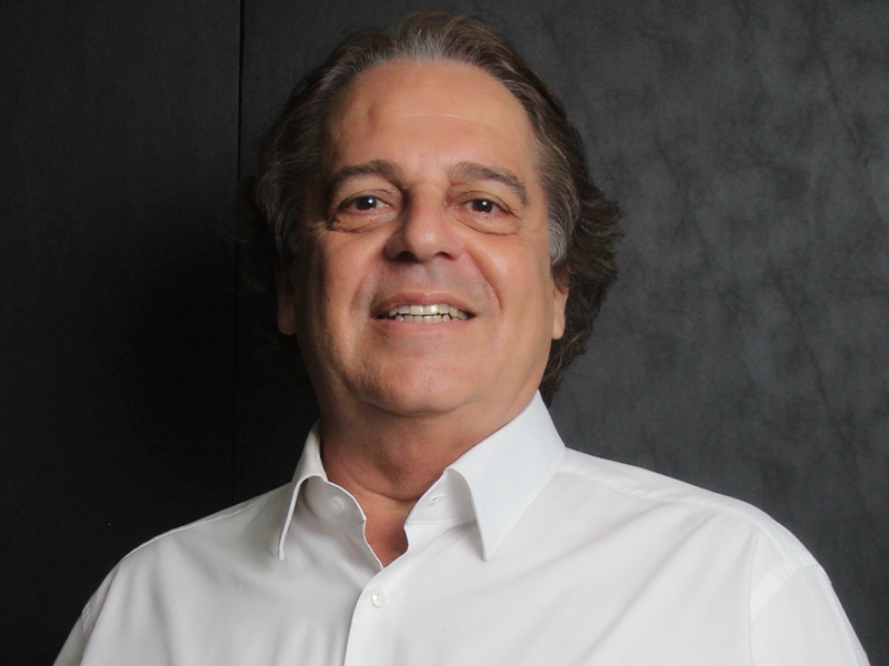 Francisco Venditto Soares combina a experiência clínica com inovação e eficiência