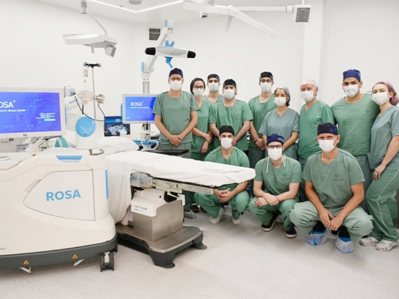 Hospital Nora Teixeira realiza primeira cirurgia ortopédica robótica