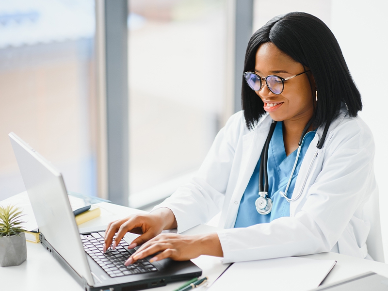 Memed integra a prescrição digital do receituário azul e amarelo