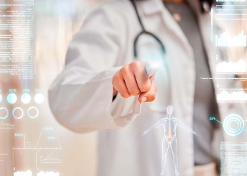 Saúde em 2026: infraestrutura como eixo crítico do sistema